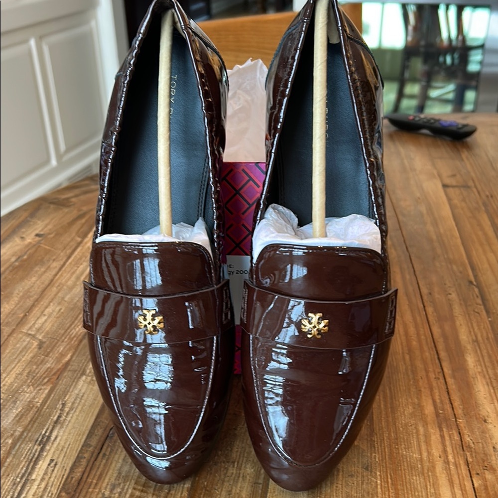 Tory Burch Ballet Loafer in Caffe Spongy